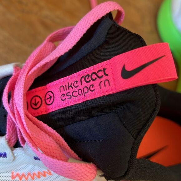 EUC Nike Shoes React Escape rn Running 10.5 - Picture 8 of 16